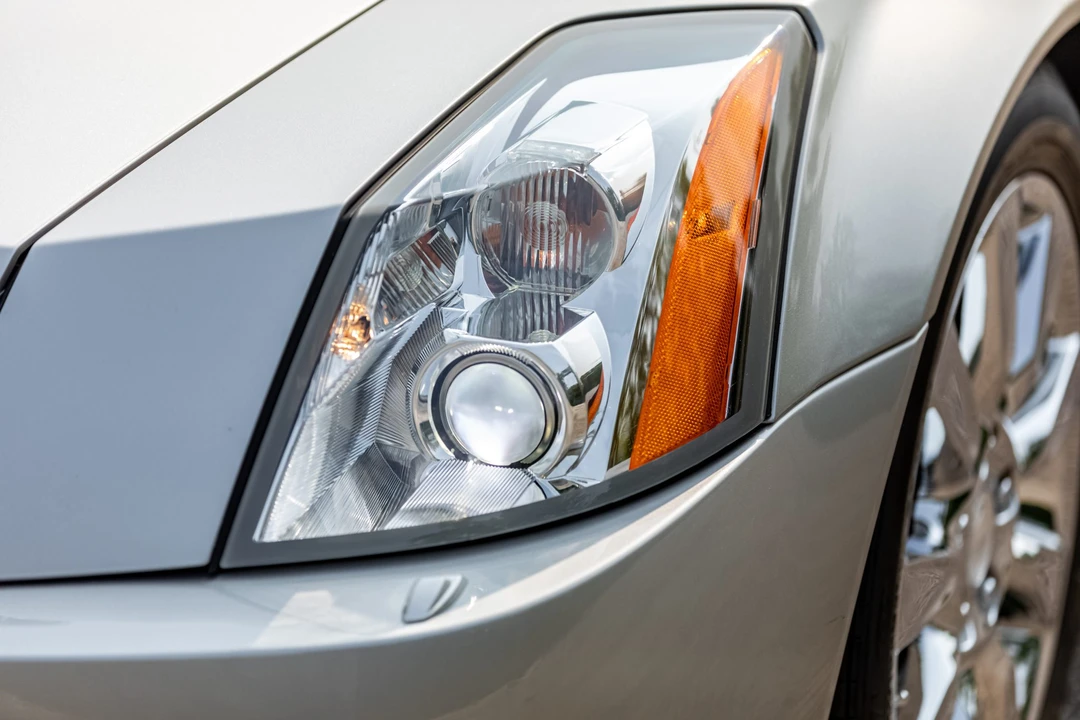 2006 Cadillac XLR - Image 15 of 31