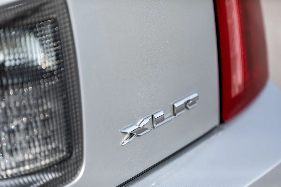 2006 Cadillac XLR - Image 30 of 31