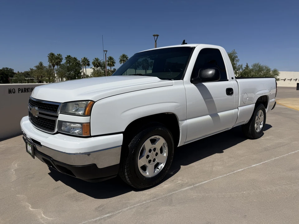 2006 Chevrolet Silverado 1st Gen - Image 4 of 31