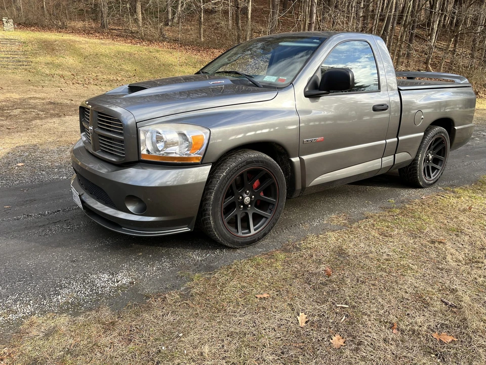 2006 Dodge Ram SRT-10 3rd Gen - Image 2 of 31