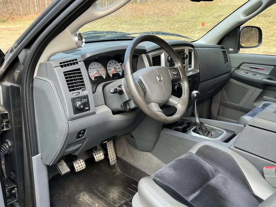2006 Dodge Ram SRT-10 3rd Gen - Image 29 of 31