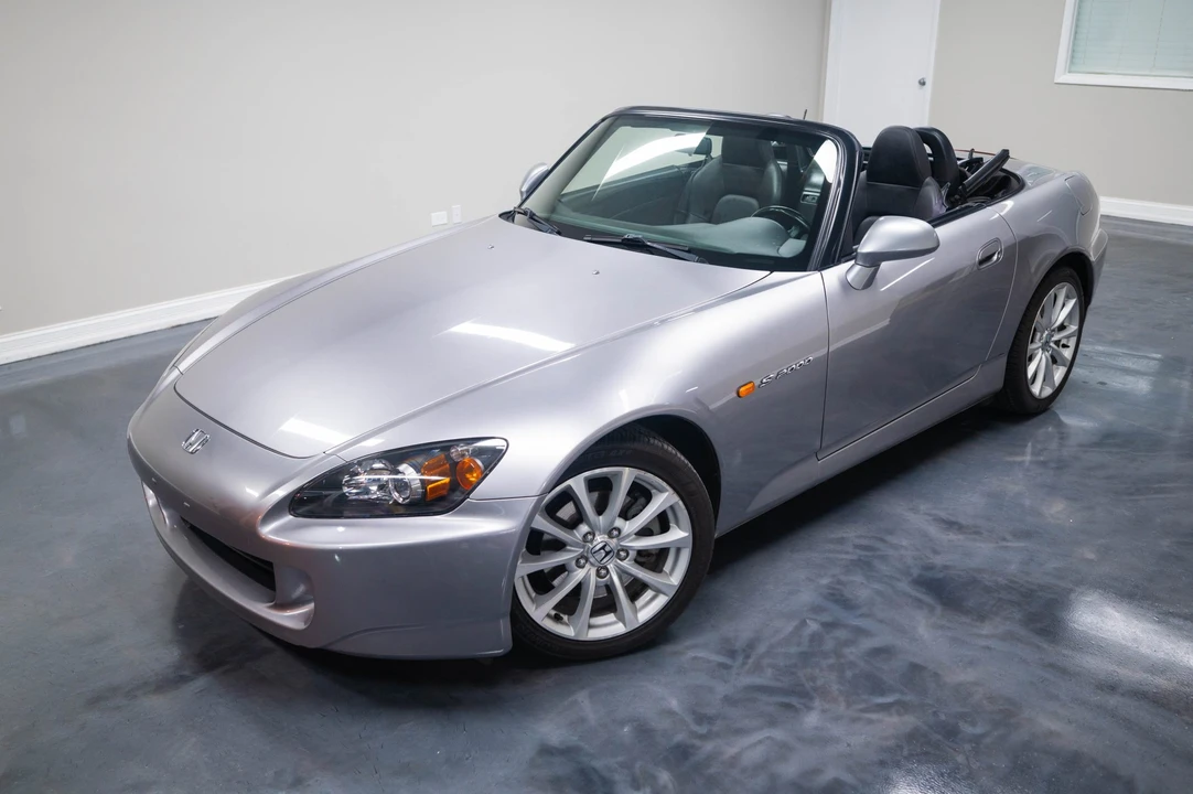 2006 Honda AP2 S2000 - Image 2 of 31