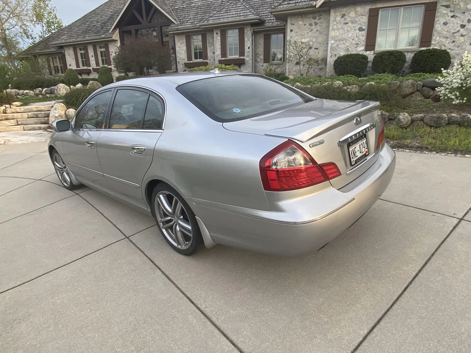 2006 Infiniti Q45 3rd Gen - Image 8 of 31