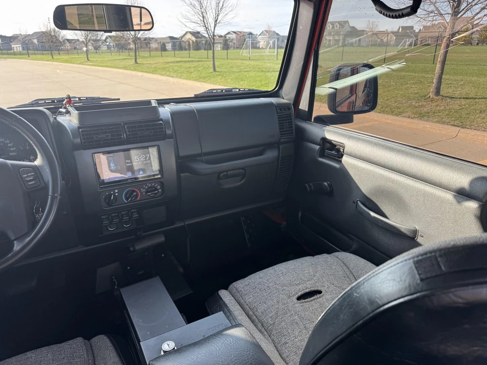 2006 Jeep TJ Wrangler - Image 30 of 31