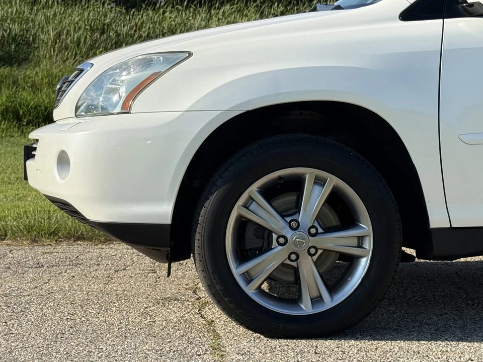 2006 Lexus RX 2nd Gen - Image 16 of 31