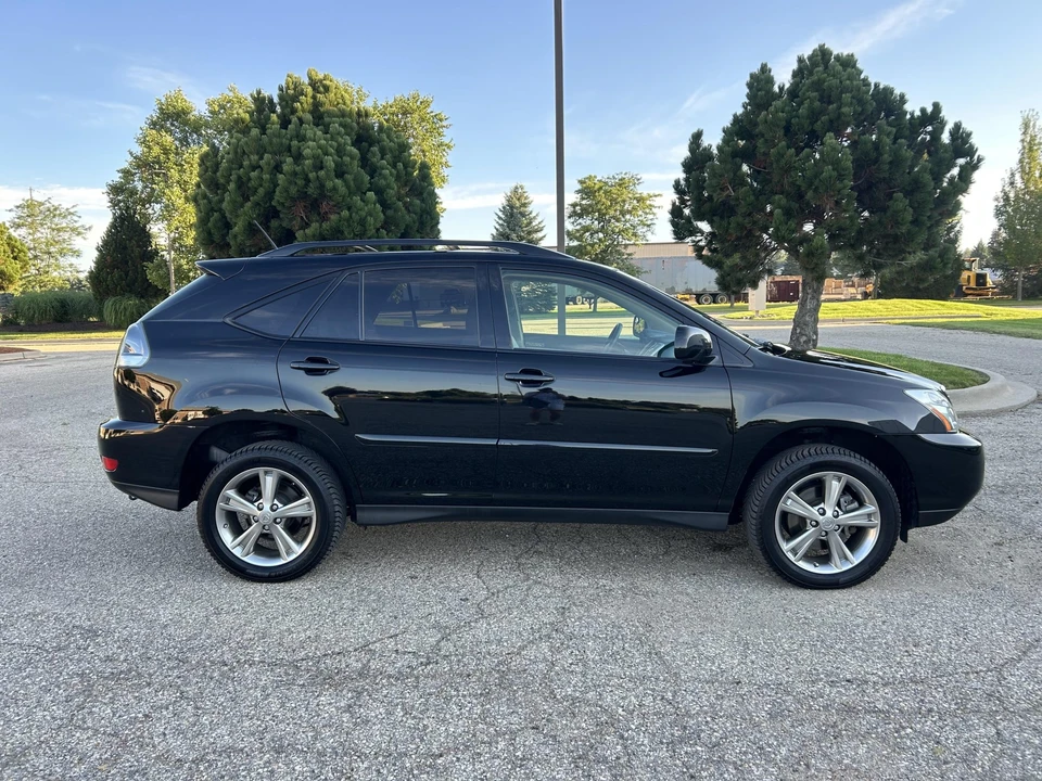 2006 Lexus RX 2nd Gen - Image 15 of 31