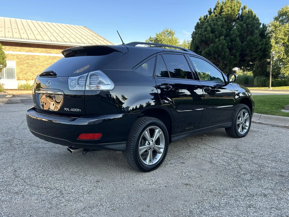 2006 Lexus RX 2nd Gen - Image 17 of 31