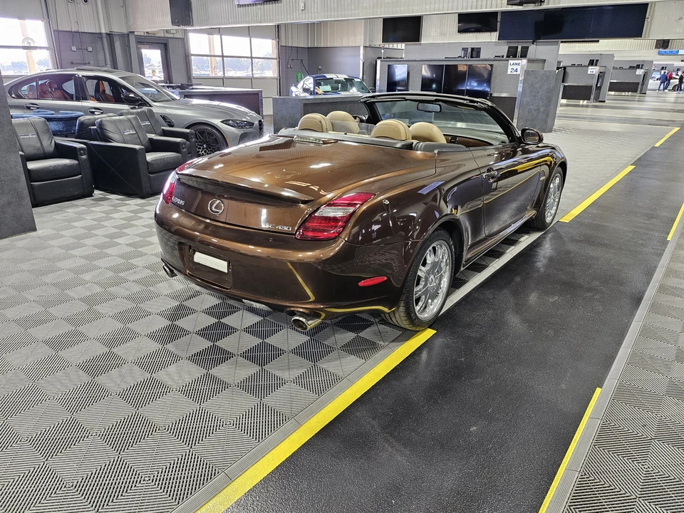 2006 Lexus SC430 - Image 10 of 31