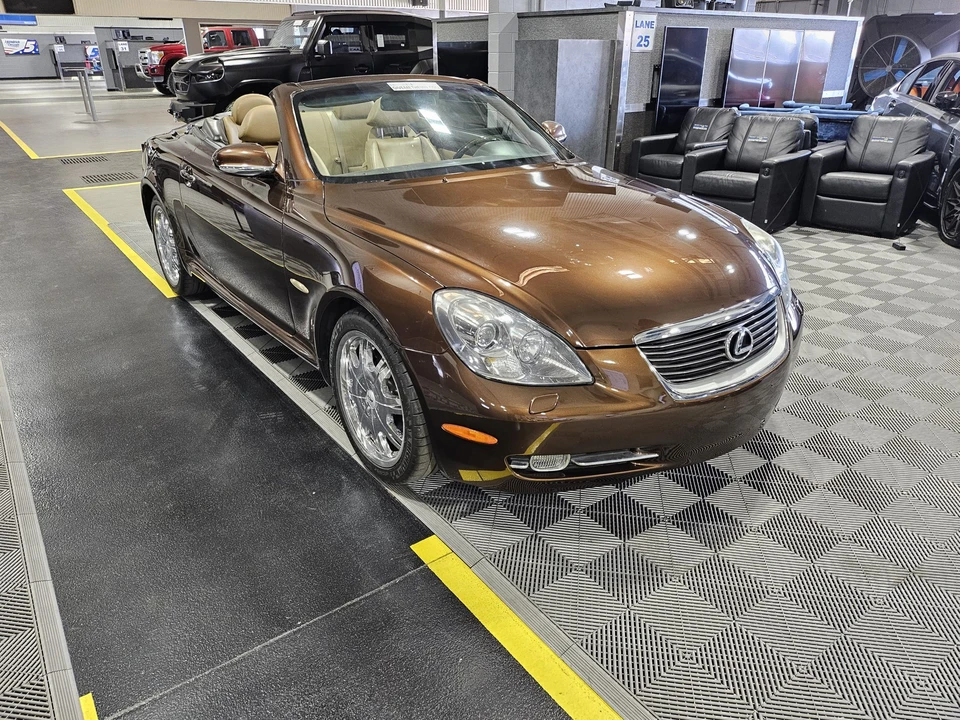 2006 Lexus SC430 - Image 5 of 31