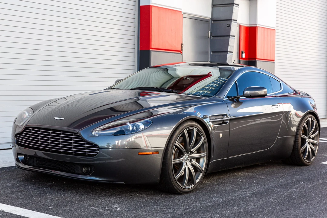 2007 Aston Martin V8 Vantage (2006-2017) - Image 13 of 31
