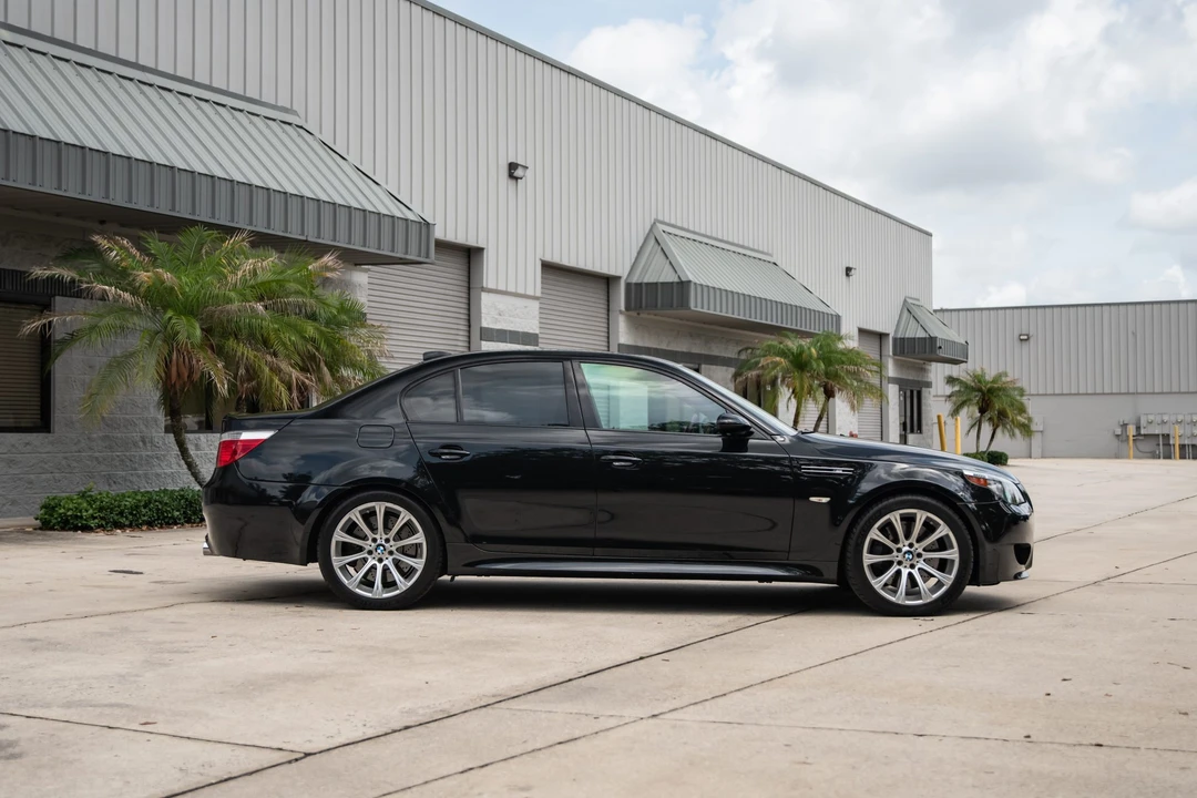 2007 BMW E60 M5 - Image 7 of 31