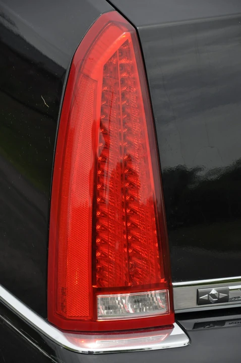 2007 Cadillac DTS - Image 29 of 31
