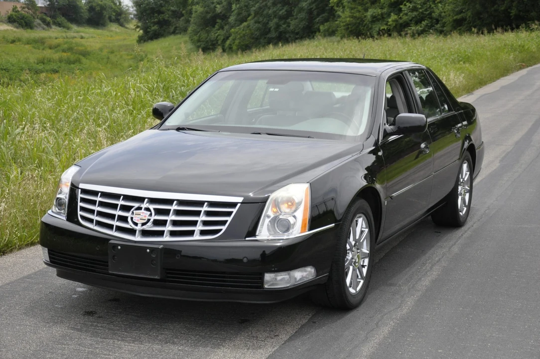 2007 Cadillac DTS - Image 6 of 31