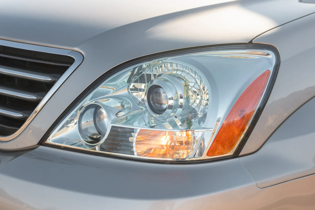 2007 Lexus GX 1st Gen - Image 13 of 31