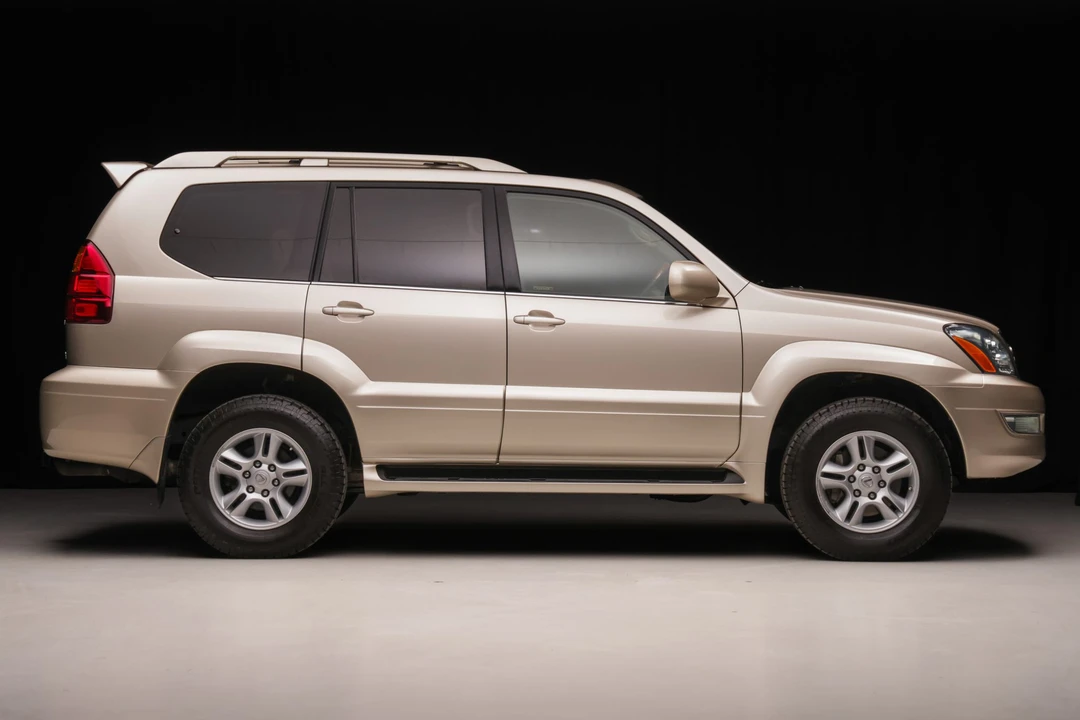 2007 Lexus GX 1st Gen - Image 9 of 31