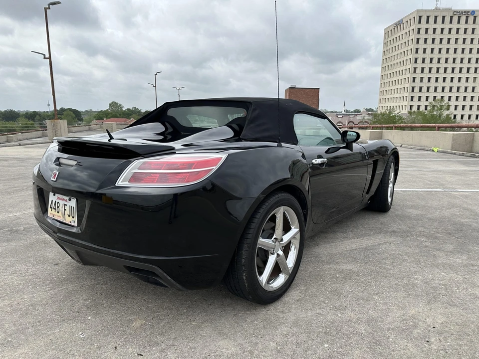 2007 Saturn Sky - Image 26 of 31