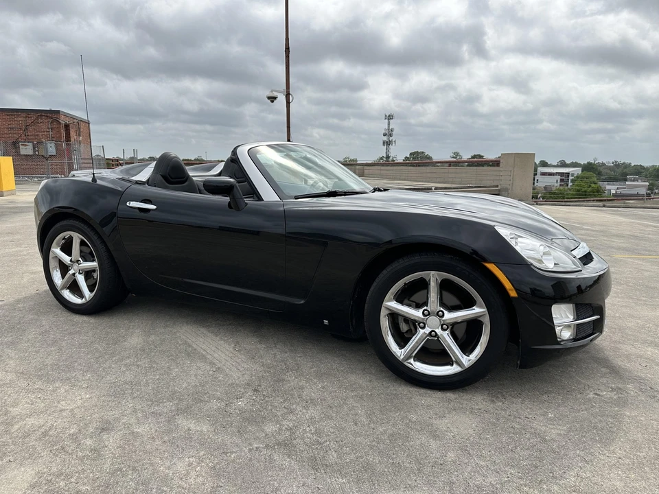 2007 Saturn Sky - Image 15 of 31