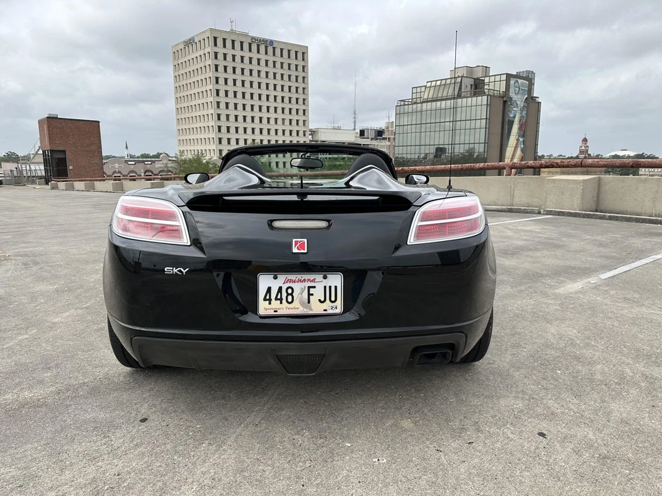 2007 Saturn Sky - Image 8 of 31