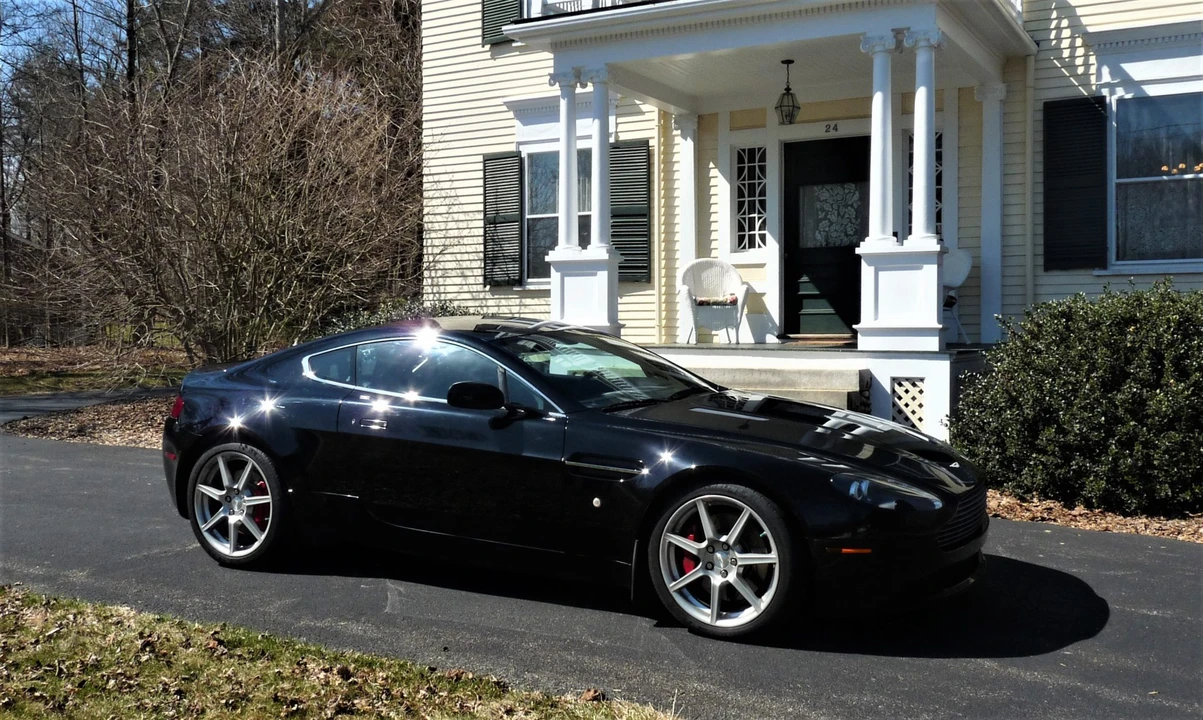 2008 Aston Martin V8 Vantage (2006-2017) - Image 6 of 31