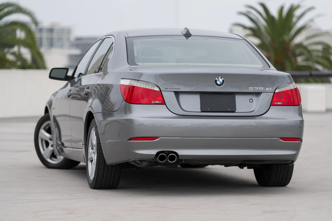 2008 BMW E60 5 Series Sedan - Image 16 of 31