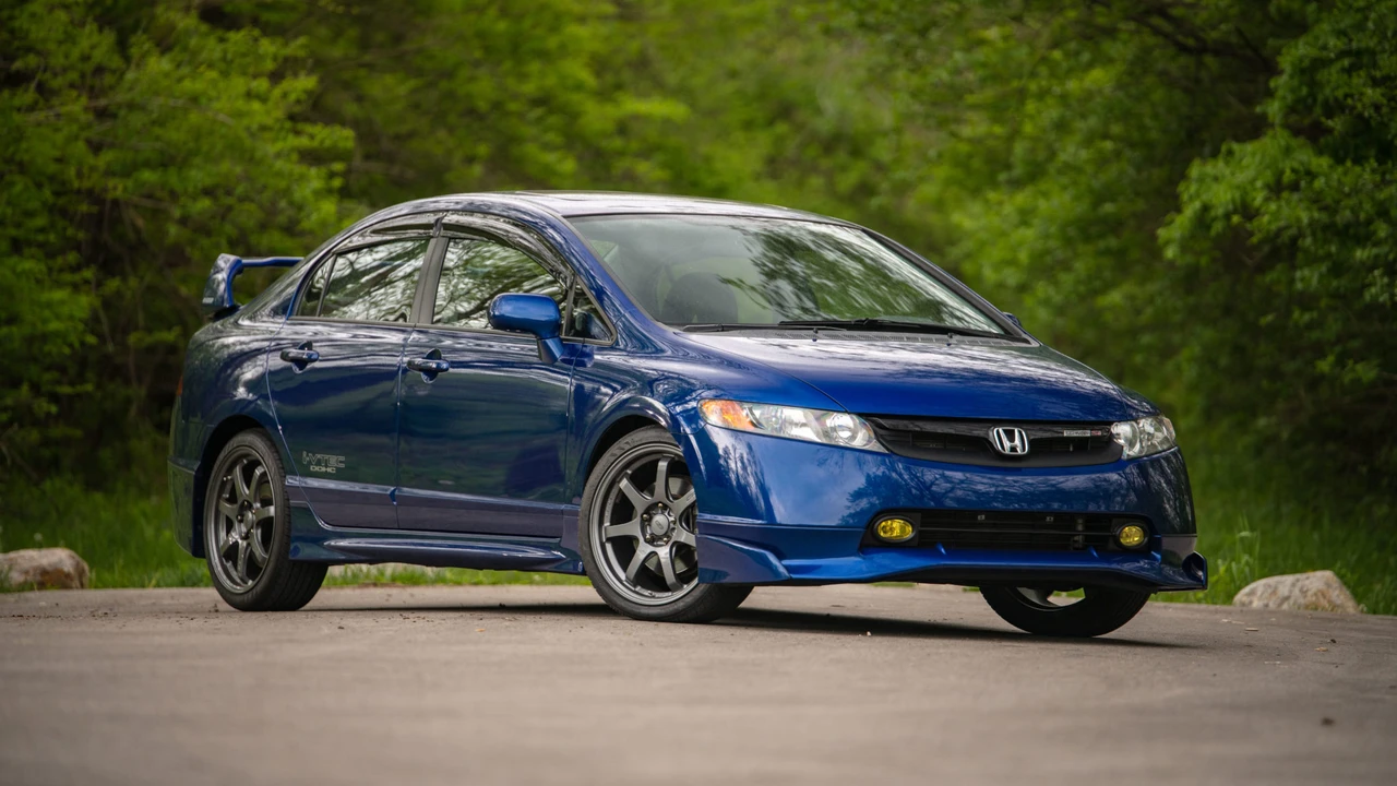 2008 Honda Civic Si 8th Gen - Image 8 of 31
