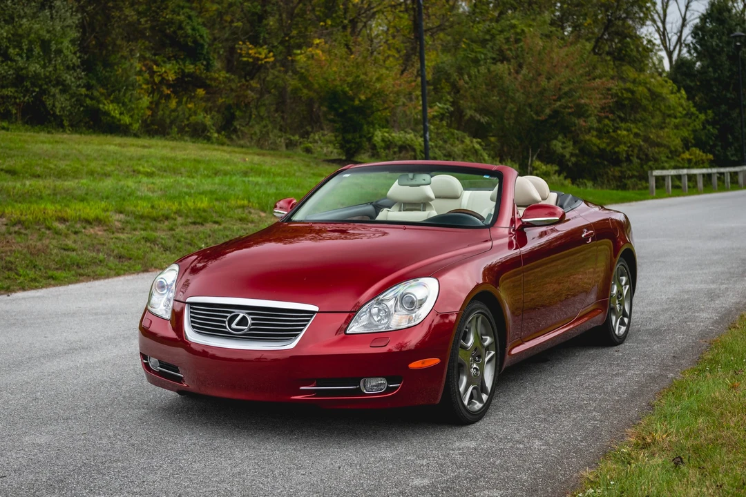 2008 Lexus SC430 - Image 4 of 31