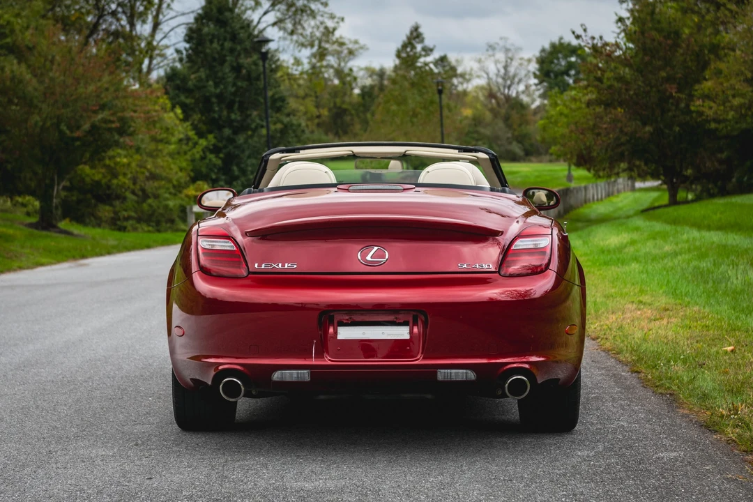2008 Lexus SC430 - Image 18 of 31