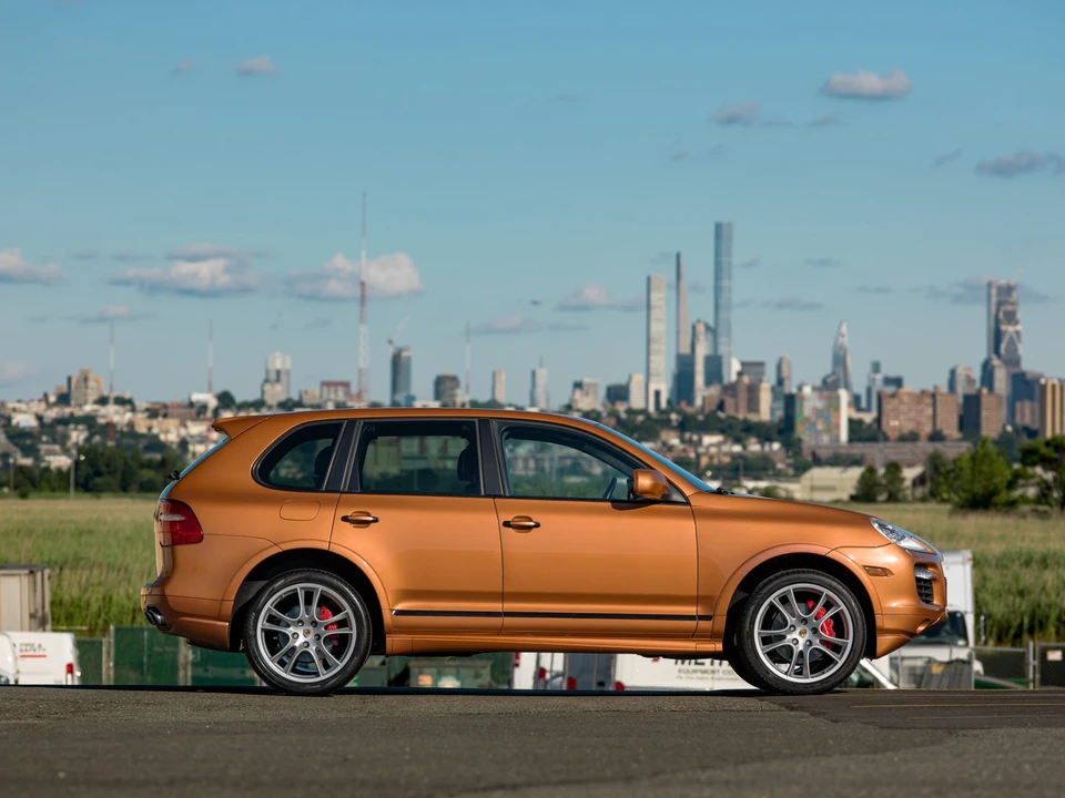 2008 Porsche 955/957 Cayenne GTS - Image 14 of 31