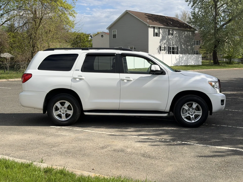 2008 Toyota Sequoia 2nd Gen - Image 12 of 31