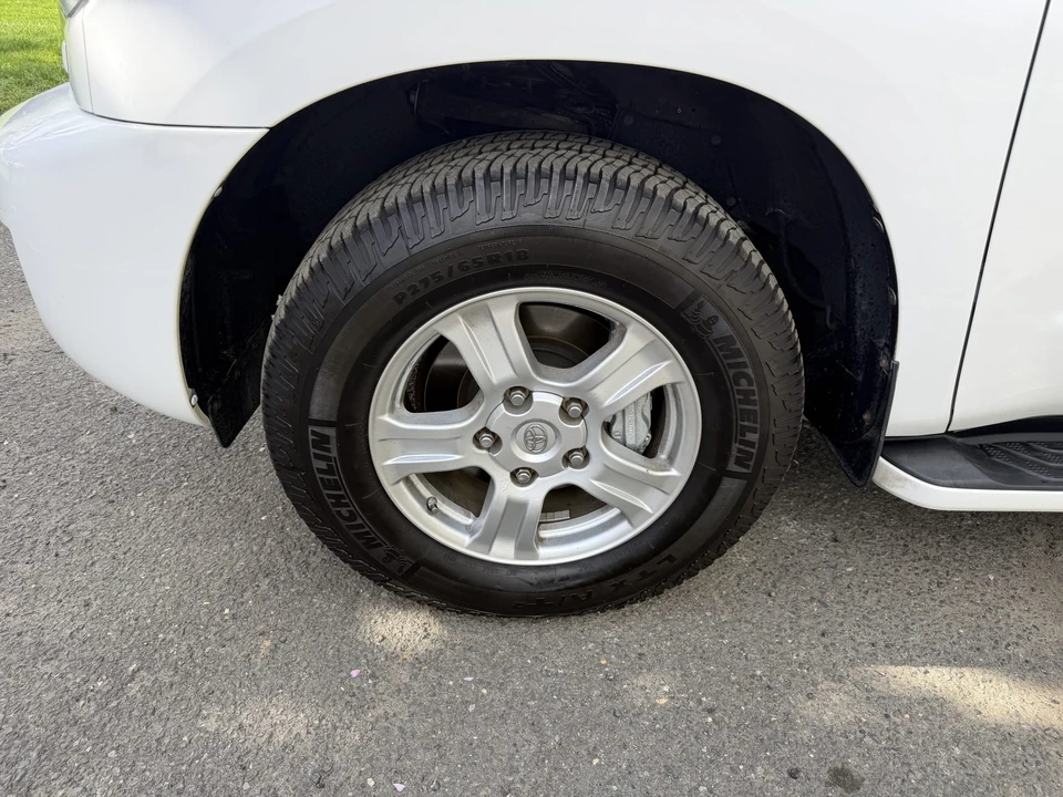 2008 Toyota Sequoia 2nd Gen - Image 29 of 31