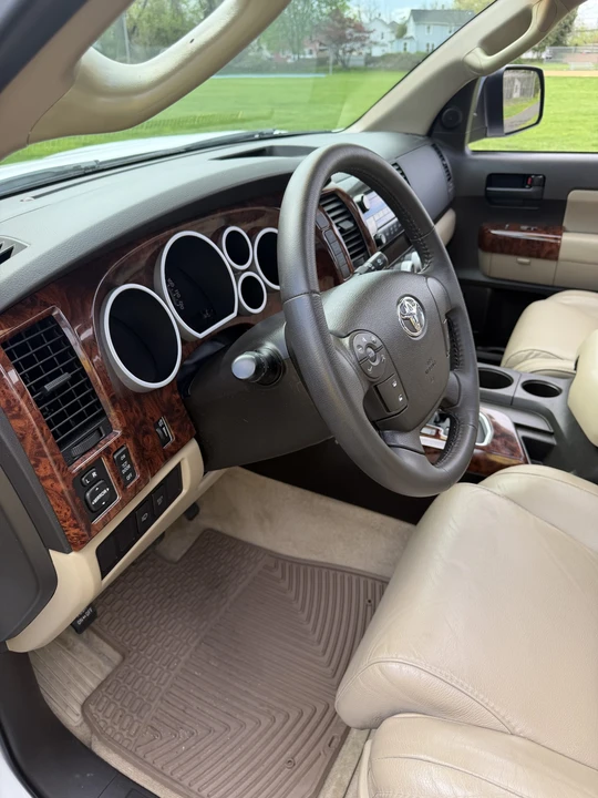 2008 Toyota Sequoia 2nd Gen - Image 30 of 31