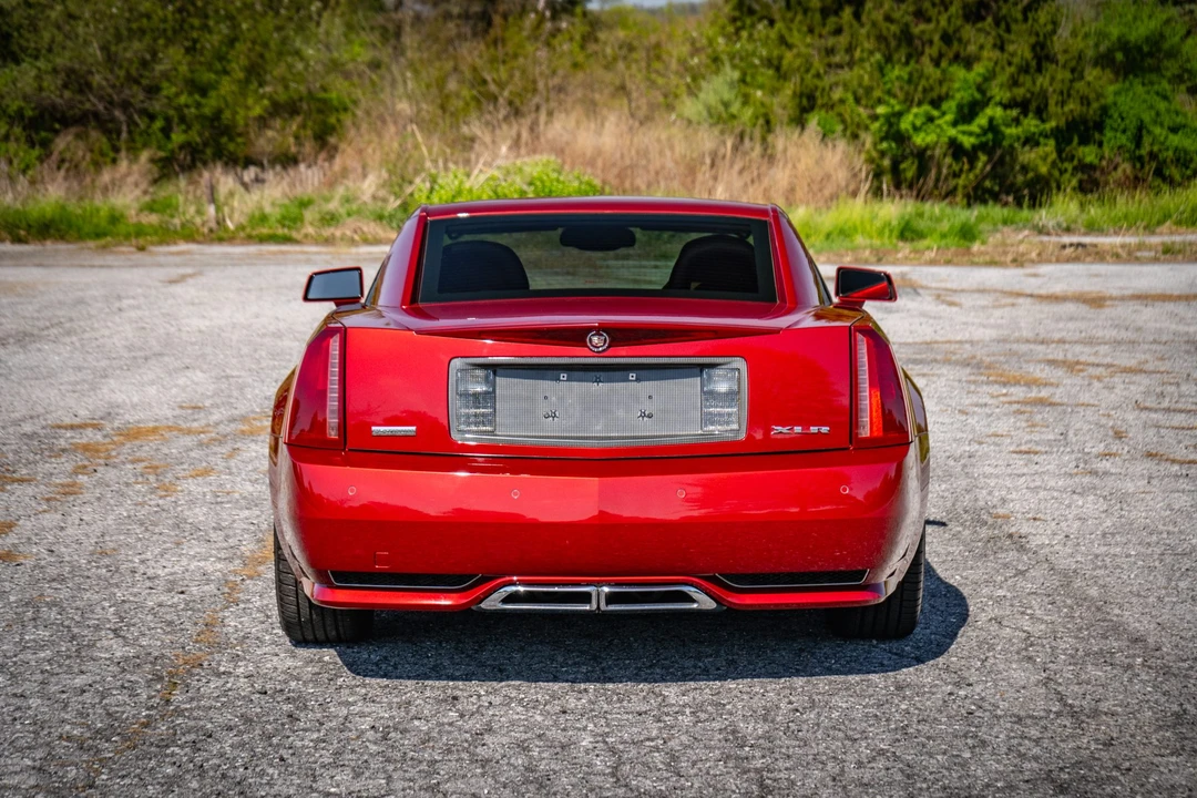 2009 Cadillac XLR - Image 30 of 31
