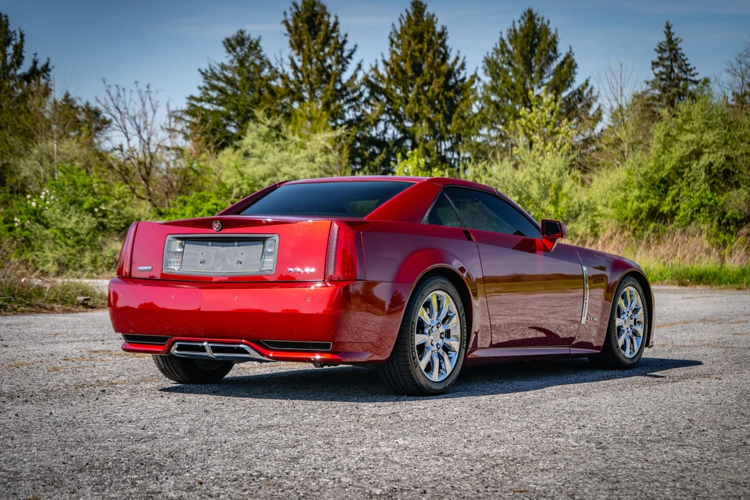 2009 Cadillac XLR - Image 31 of 31