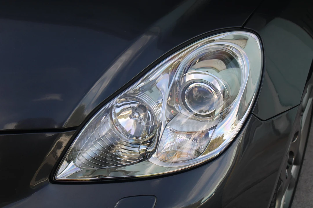 2009 Lexus SC430 - Image 14 of 31
