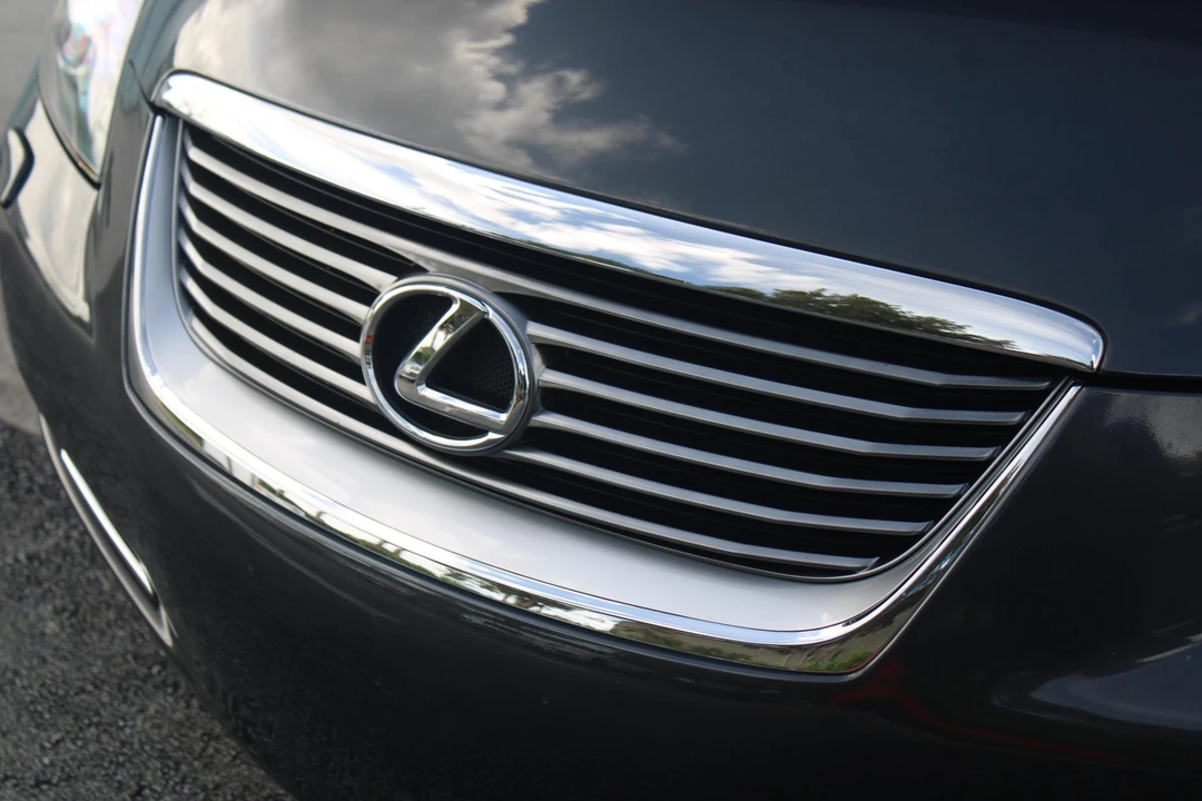2009 Lexus SC430 - Image 28 of 31