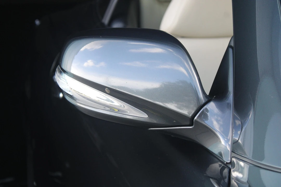 2009 Lexus SC430 - Image 22 of 31