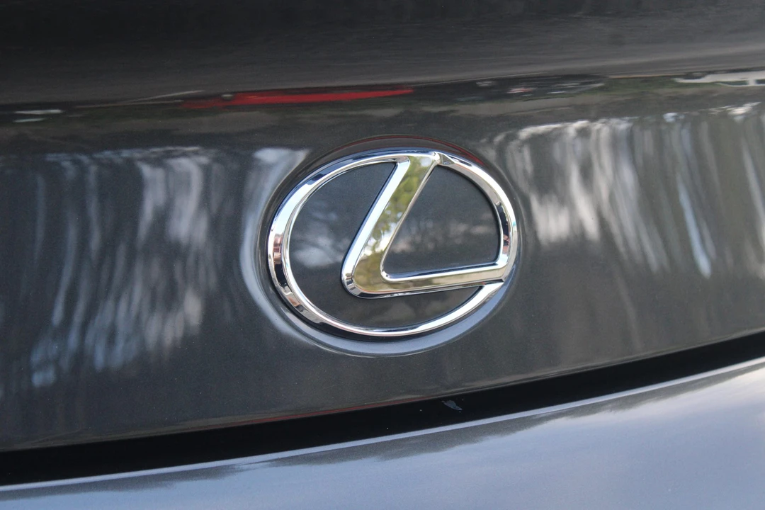 2009 Lexus SC430 - Image 31 of 31