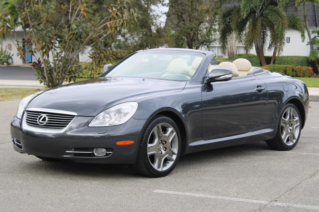 2009 Lexus SC430 - Image 2 of 31