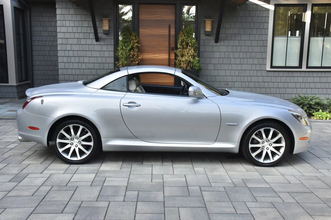 2009 Lexus SC430 - Image 8 of 31