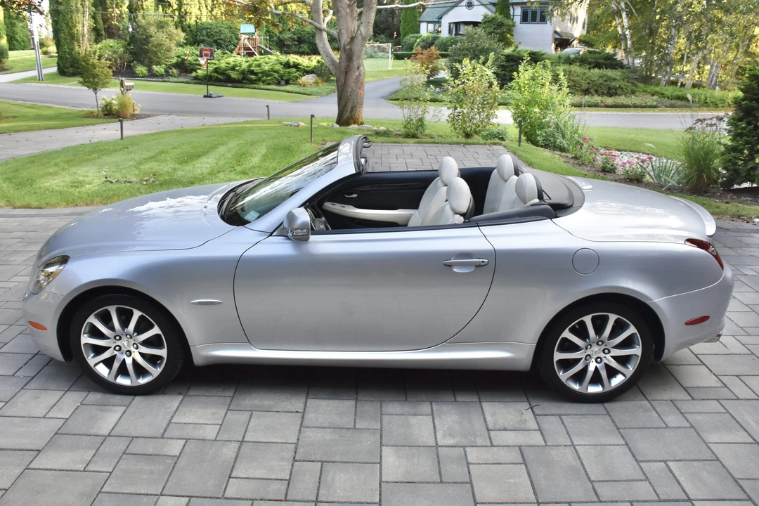 2009 Lexus SC430 - Image 21 of 31