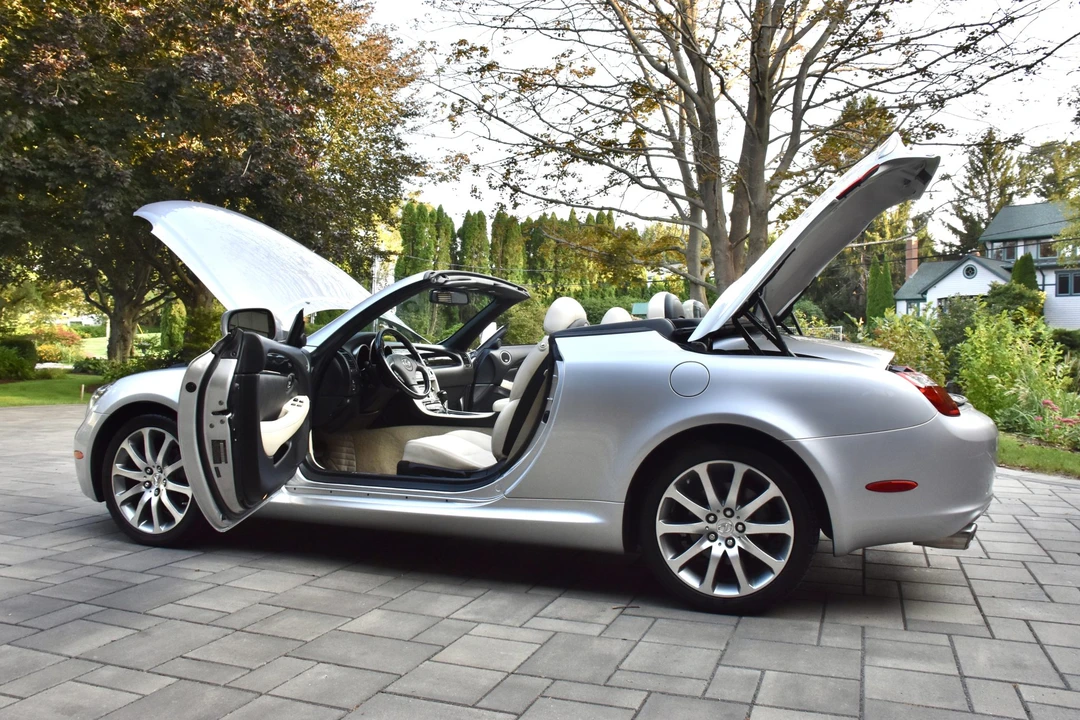 2009 Lexus SC430 - Image 30 of 31