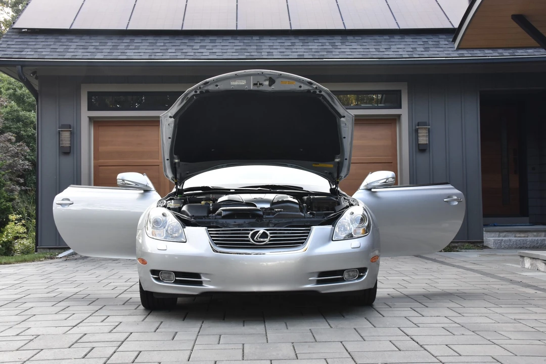 2009 Lexus SC430 - Image 24 of 31