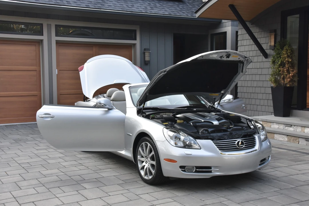 2009 Lexus SC430 - Image 25 of 31
