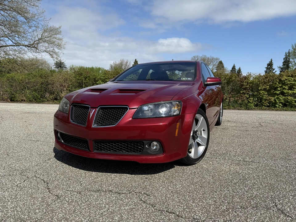2009 Pontiac G8 - Image 2 of 31