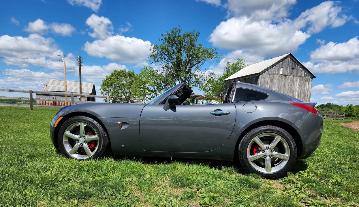 2009 Pontiac Solstice GXP - Image 5 of 31