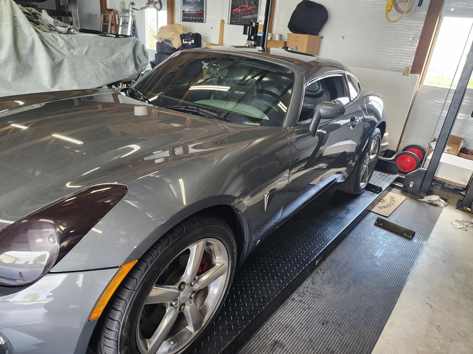 2009 Pontiac Solstice GXP - Image 28 of 31