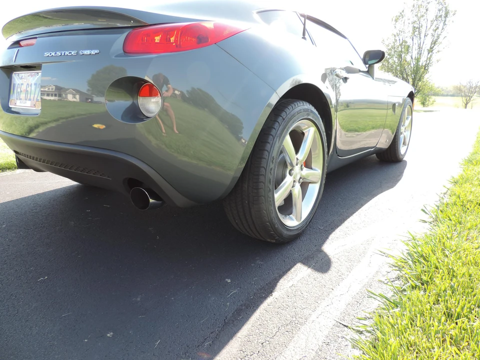 2009 Pontiac Solstice GXP - Image 23 of 31