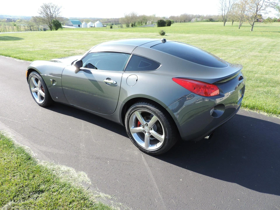 2009 Pontiac Solstice GXP - Image 10 of 31