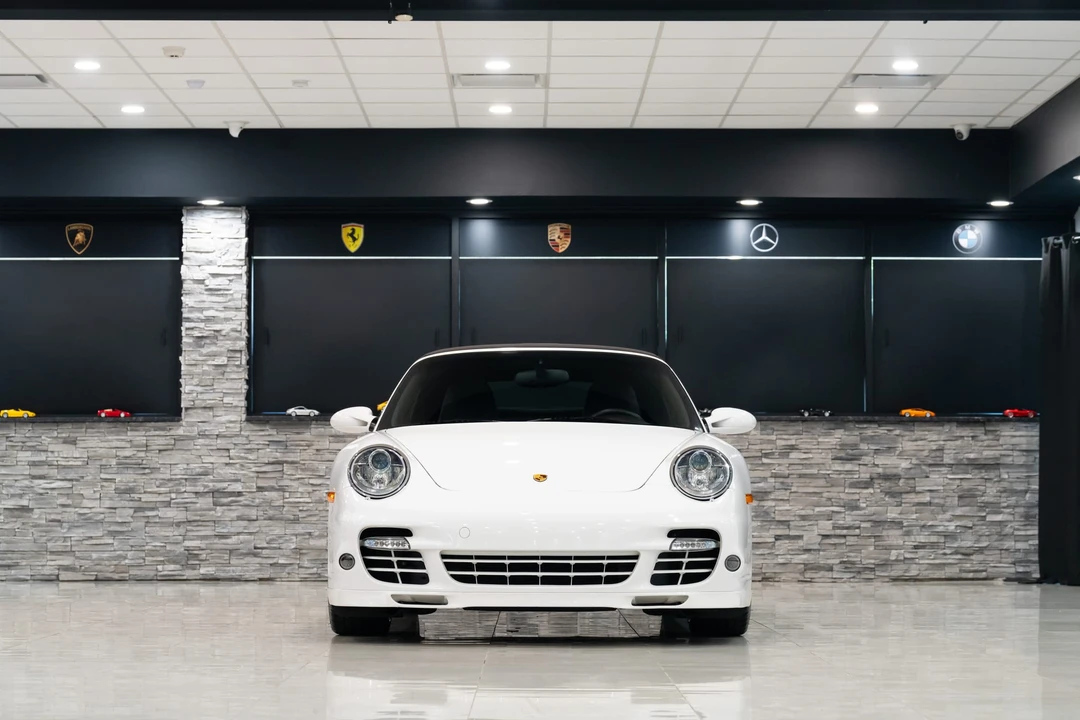 2009 Porsche 997 Turbo - Image 12 of 31