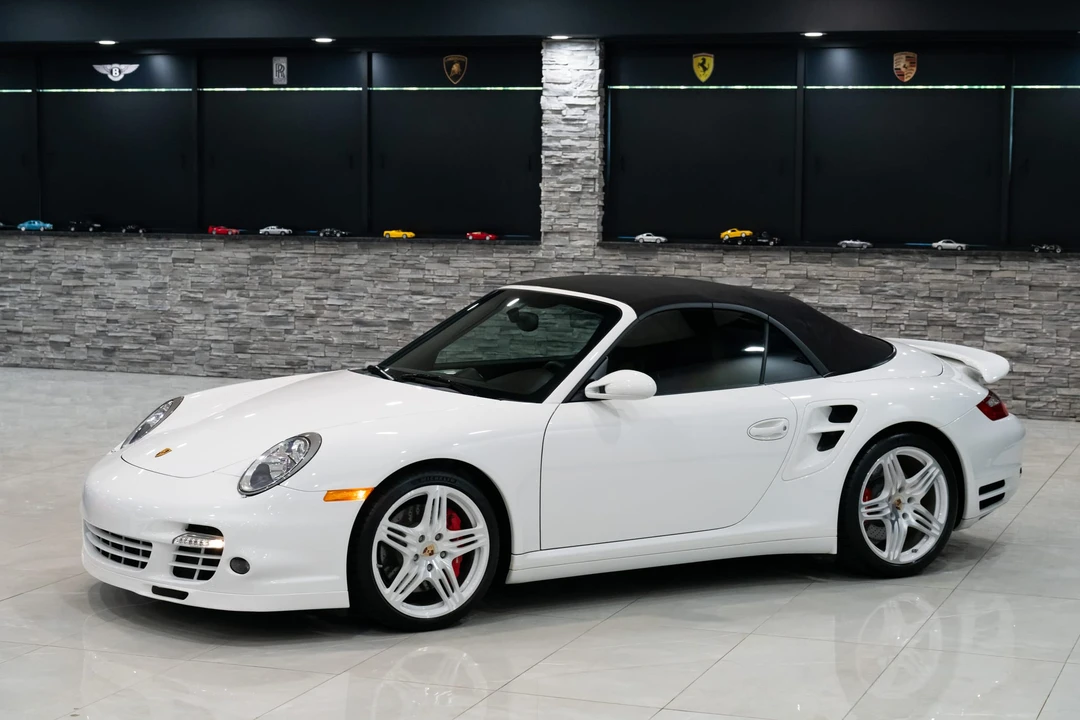 2009 Porsche 997 Turbo - Image 2 of 31